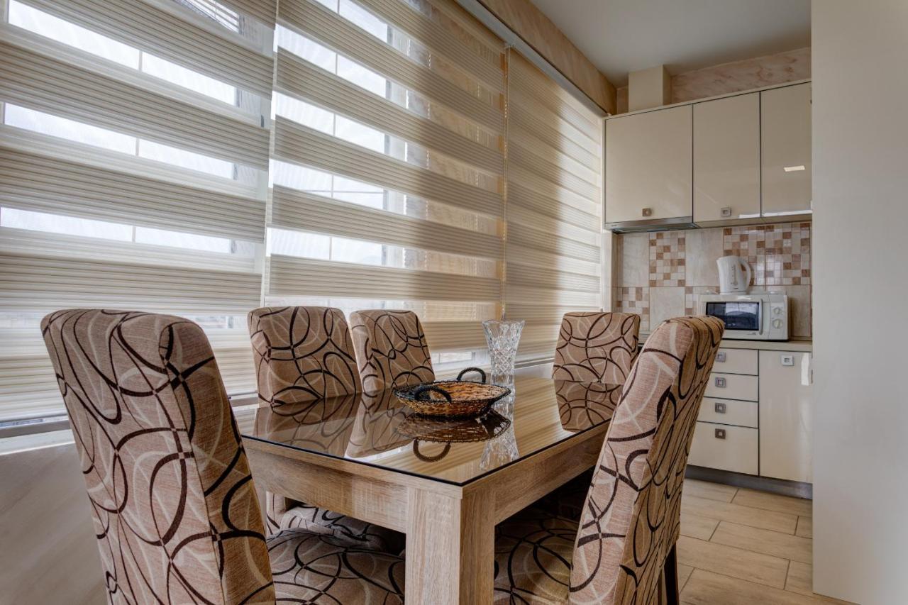 Raicevic Residence Tivat Bagian luar foto