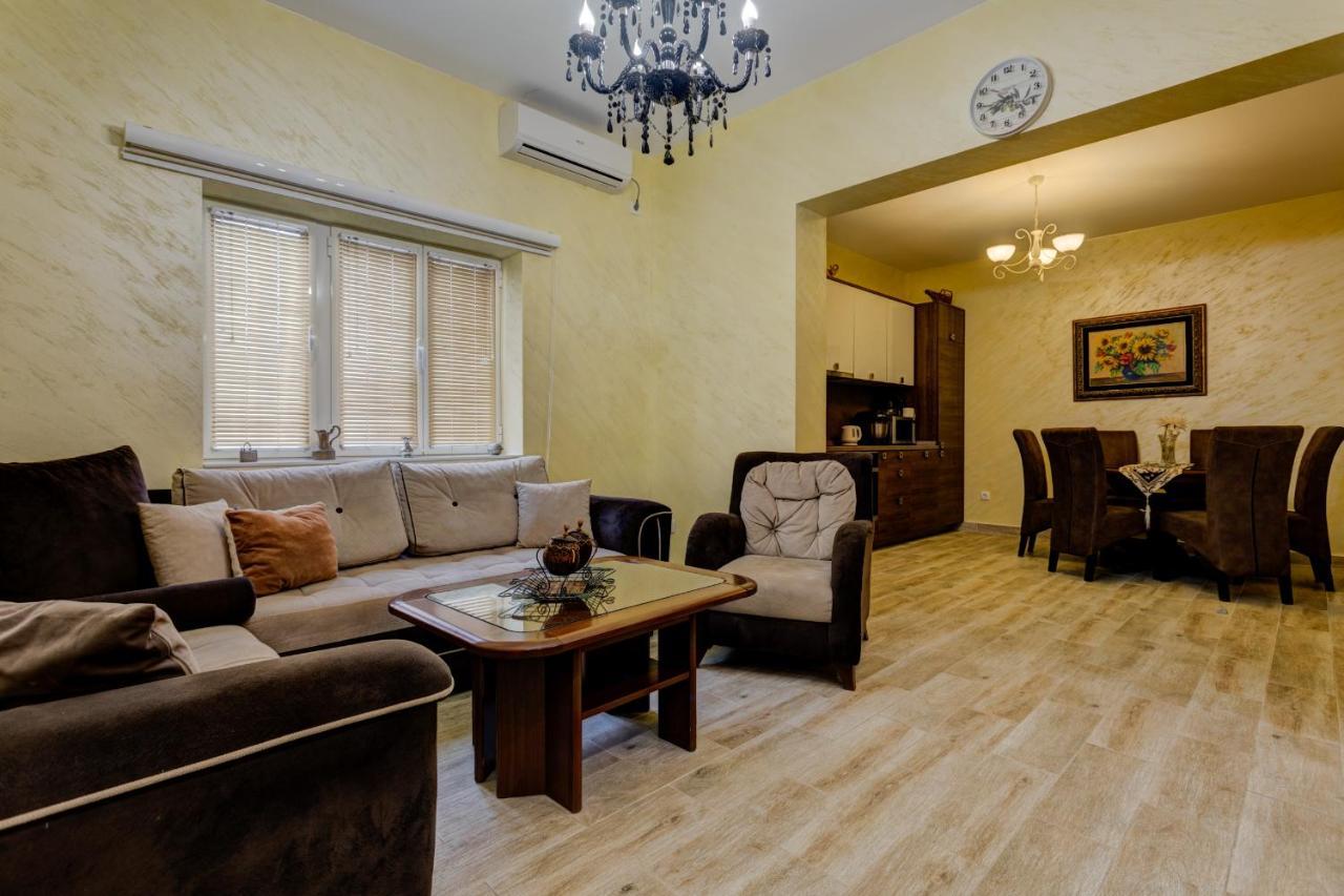 Raicevic Residence Tivat Bagian luar foto