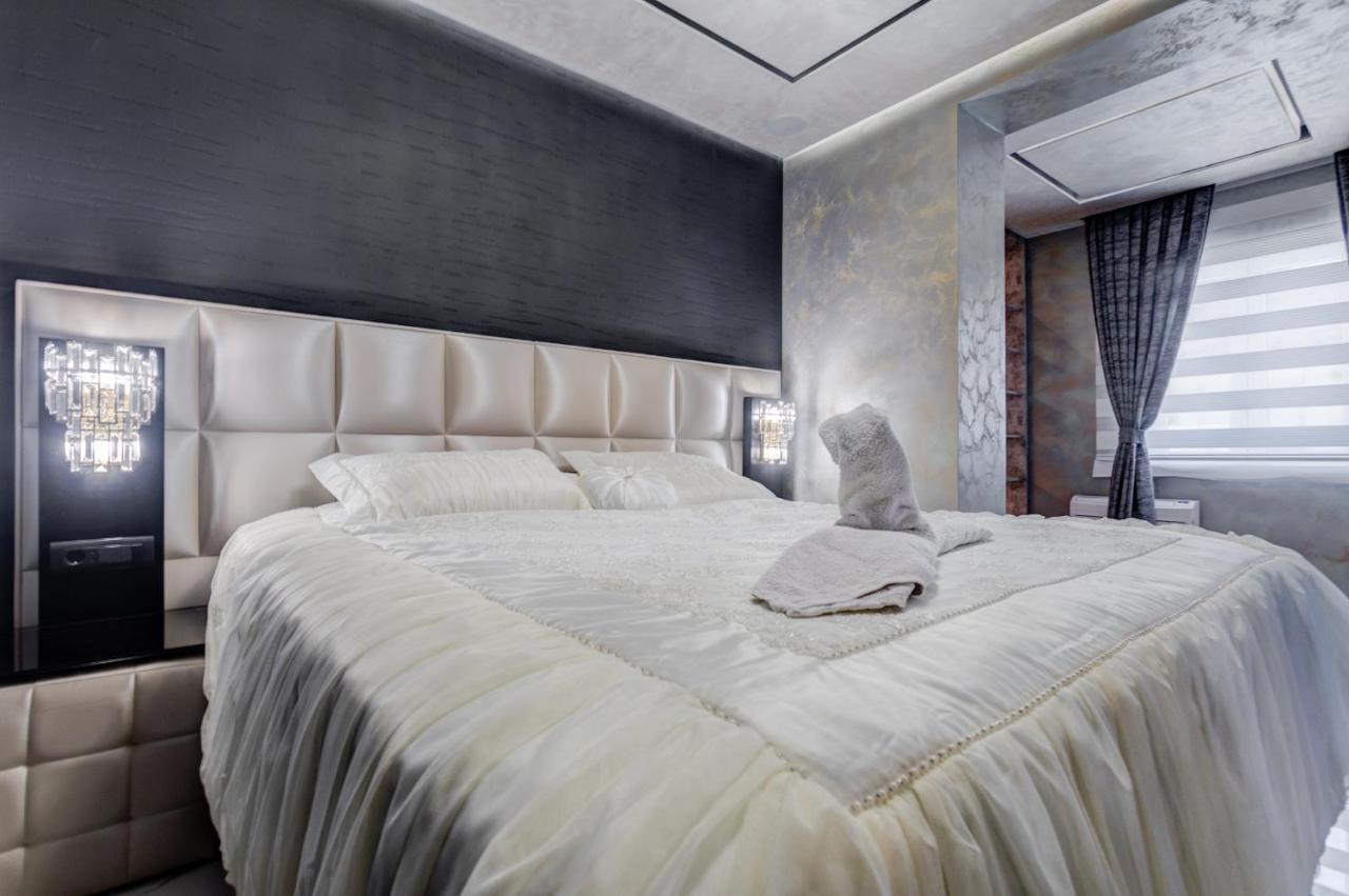 Raicevic Residence Tivat Bagian luar foto