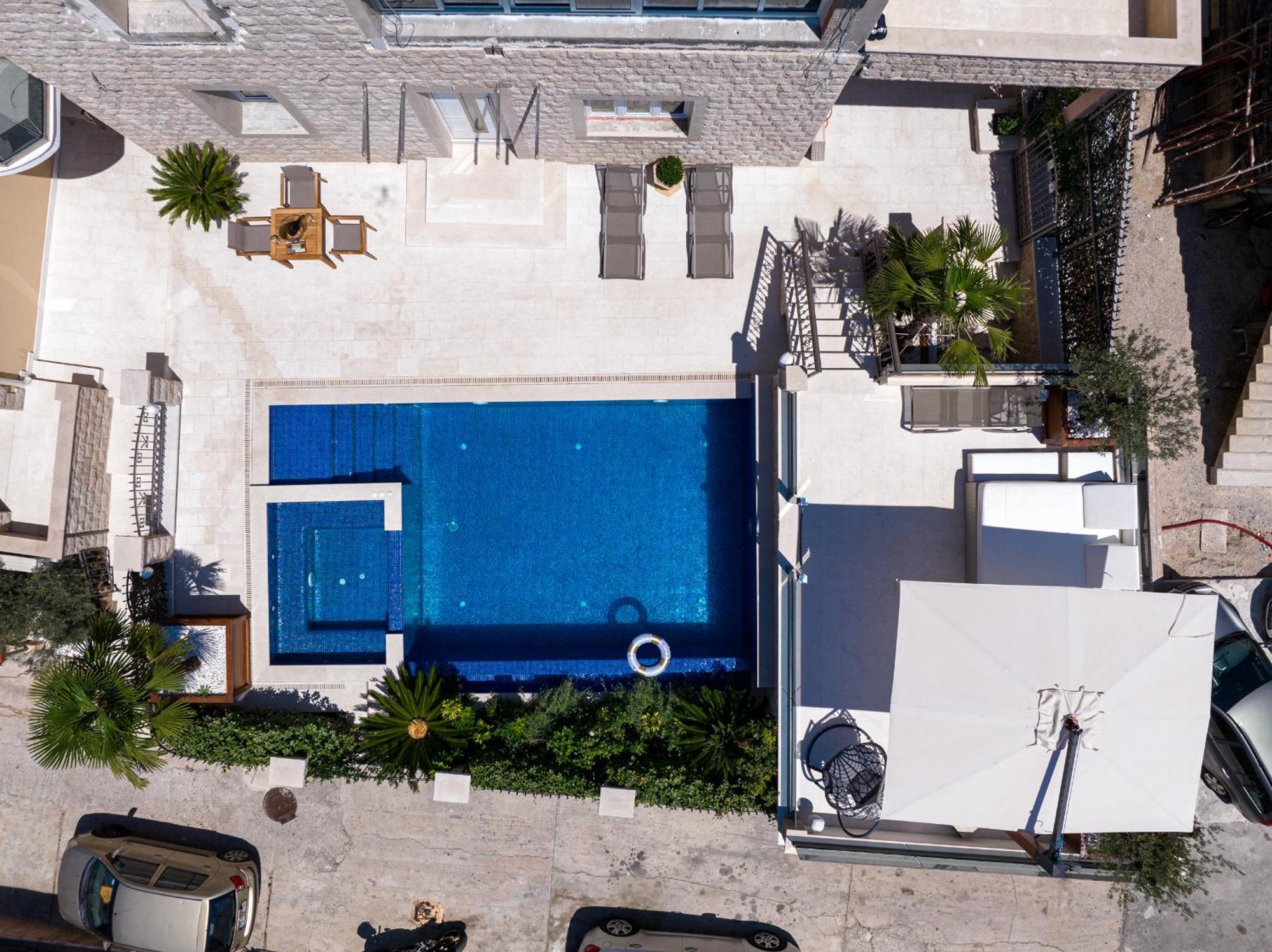 Raicevic Residence Tivat Bagian luar foto