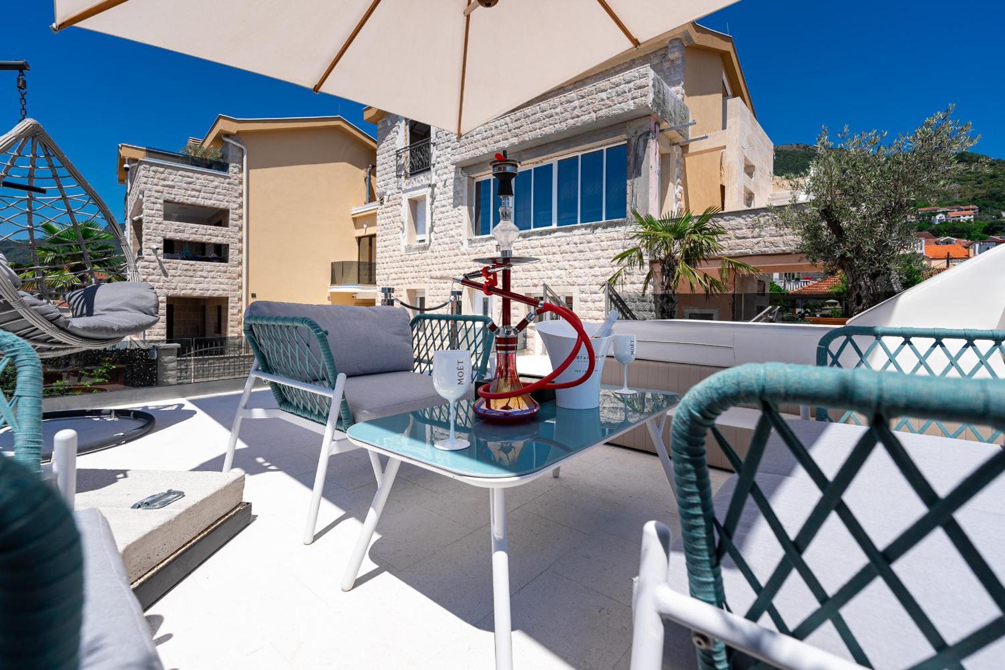 Raicevic Residence Tivat Bagian luar foto