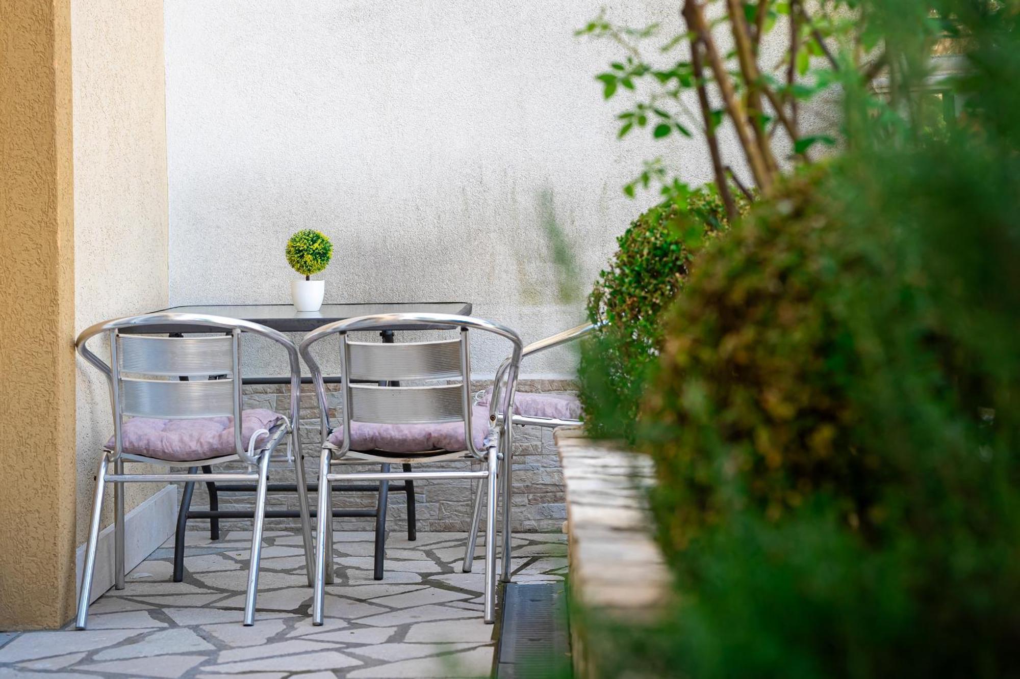 Raicevic Residence Tivat Bagian luar foto