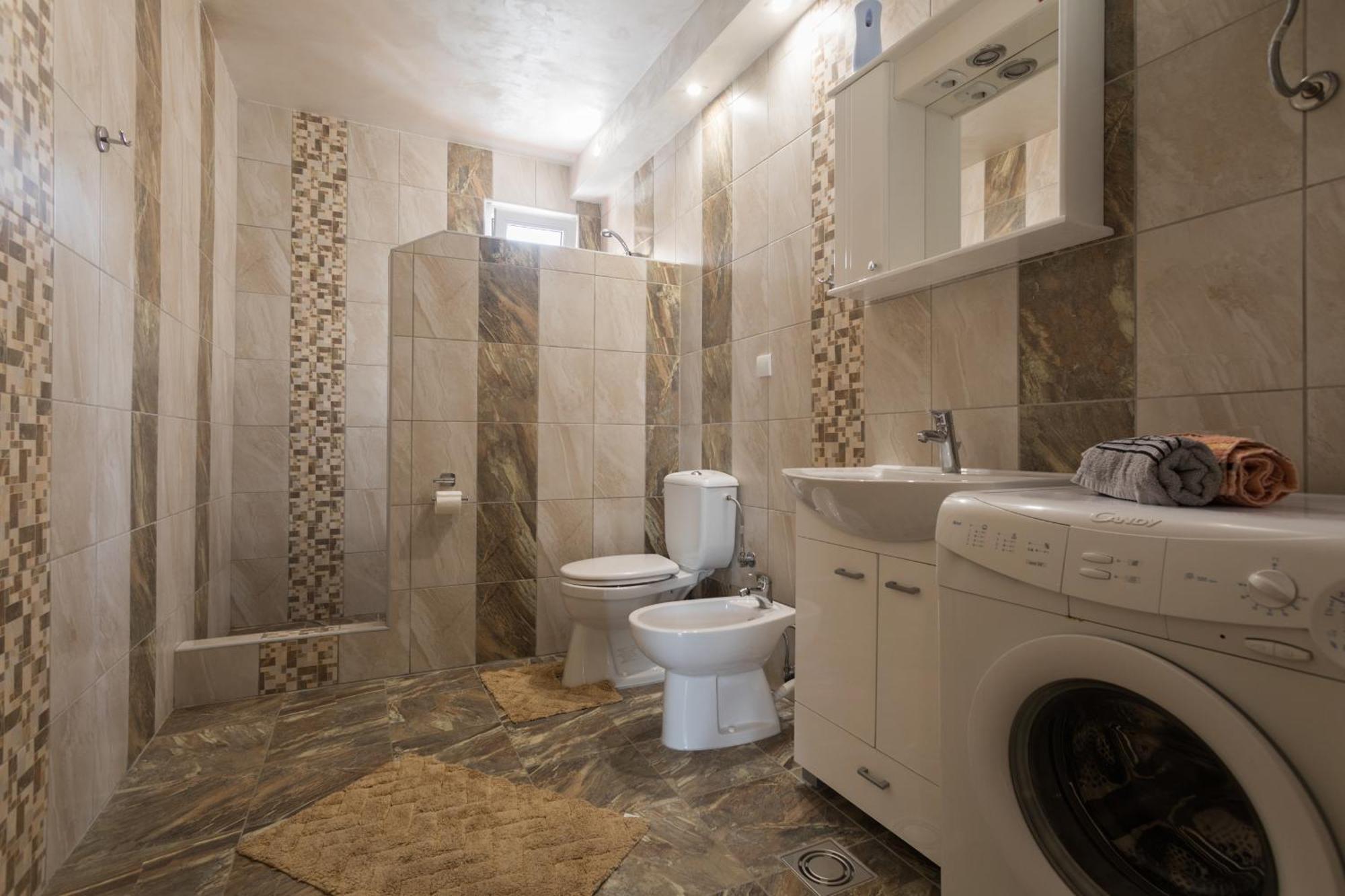 Raicevic Residence Tivat Ruang foto